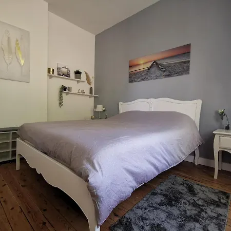 Feriehus June - House In Honfleur, Terrace, Private Parking Honfleur